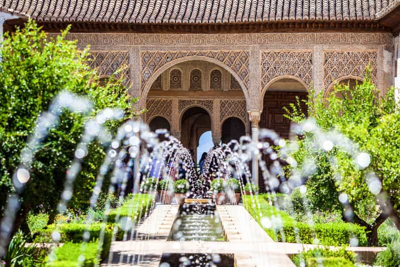 Alhambra Nasridenpaläste Generalife mit Audioguide GetYourGuide