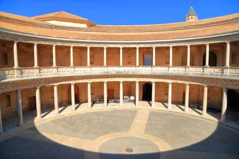 Granada: Alhambra & Generalife Ticket with Audio Guide
