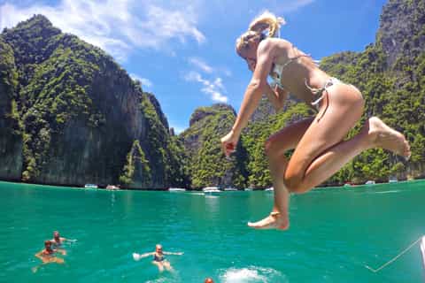 Phuket: Phi Phi, Maya, Bamboo, and Maiton Island Day Trip