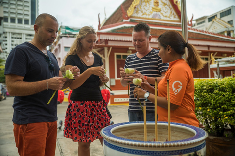 Tour guiado en escúter eléctrica por el Bangkok ocultoEscúter de 3 horas