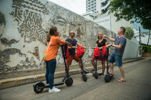 Niewidzialny Bangkok elektryzujący e-skuter z przewodnikiem3 godzinny skuter