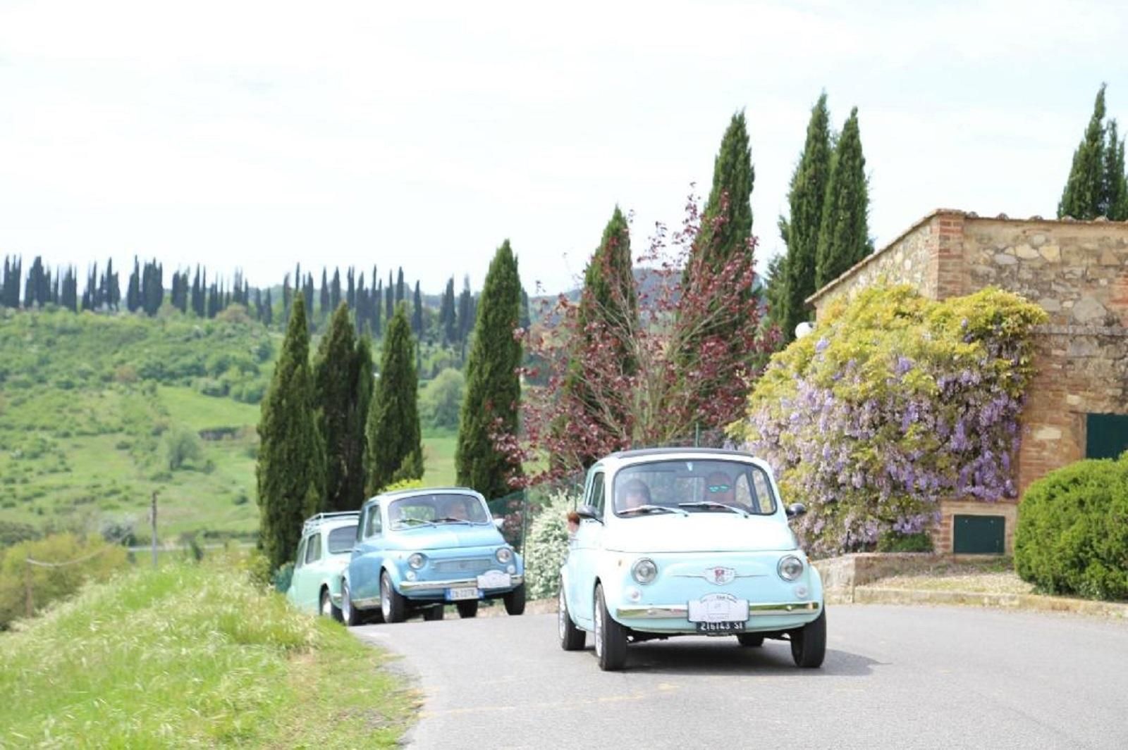 Von San Gimignano aus: Vintage Fiat 500 Selbstfahrer Chianti Tour