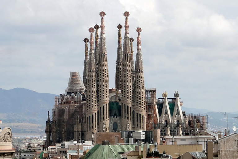 Sagrada Familia and Sailing Experience Sagrada Familia & Sailing Experience