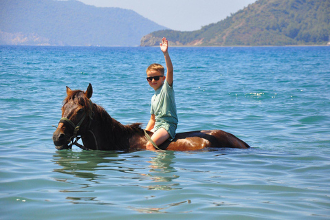 Fethiye: Forest or Sea Horse Riding Experience Fethiye: Horse Riding with Sea Experience