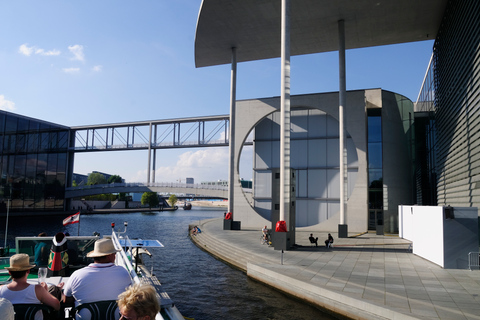 Berlin: 3.5-Hour Sightseeing Cruise on the Spree River