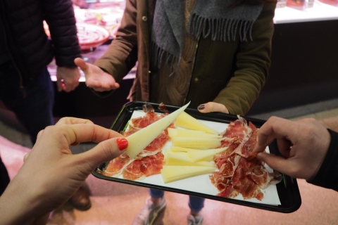 Barcelona: visita al mercado local real con almuerzo de tapas
