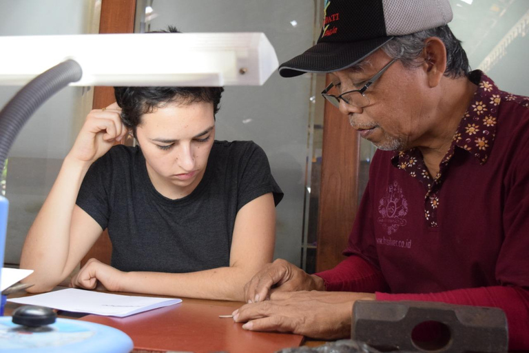 Yogyakarta : Silversmith Short Course in Kotagede Short Course for Silversmith at Kotagede Yogyakarta