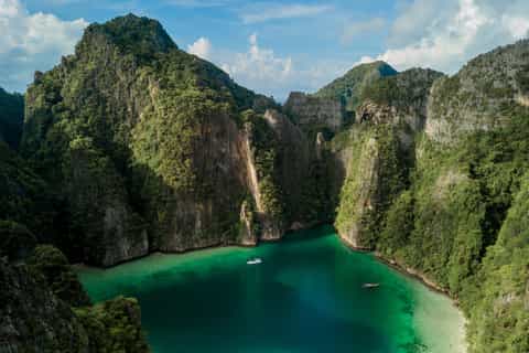 phuket/khaolak phi phi islands day trip view point hike