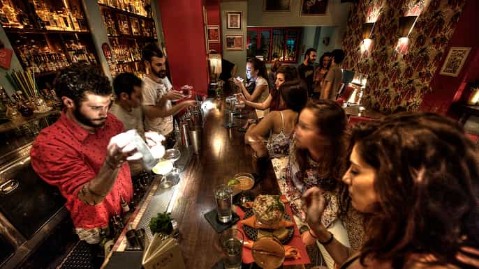 athens by night sightseeing spirits and food
