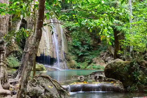 From Bangkok: Erawan Waterfall & Kanchanaburi Private Tour