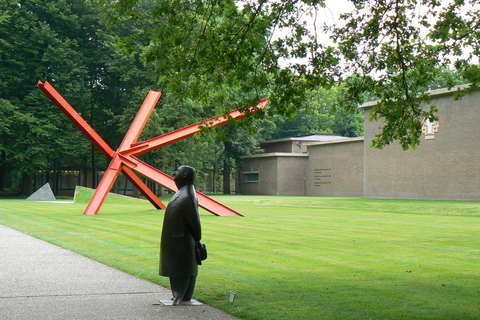 Kröller-Müller Museum en Rondleiding Nationaal Park