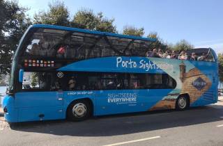 Porto: Hop-On/Hop-Off-Bus mit optionaler Kreuzfahrt und Weinkeller