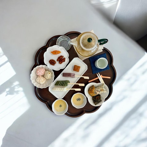 Explore Seoul with Food & Drink Tasting