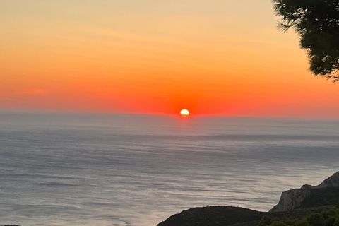 Zakynthos : Romantische Sonnenuntergangstour nach Mizithres und zur Agalas-Höhle