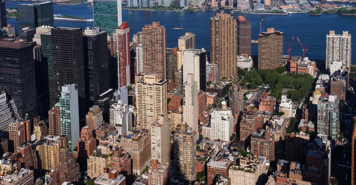 From Manhattan: Full-Day NYC Boroughs and Coney Island Tour