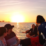 Lisbonne Heures En Voilier De Luxe Au Coucher Du Soleil Getyourguide