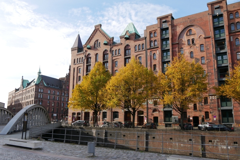 Hamburg: HafenCity Food Tour and Elbphilharmonie Visit Shared Tour