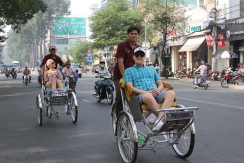 Tour cicloturistico di Ho Chi Minh City con guida parlante inglese