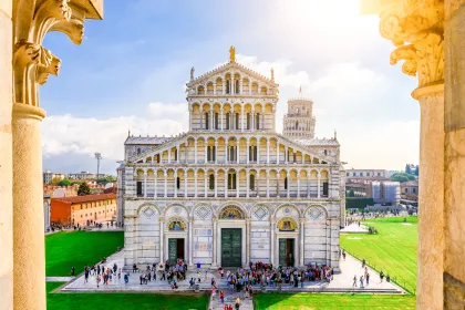 Pisa: Führung durch die Kathedrale & Weinverkostung & optionaler ...