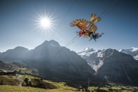 Grindelwald Gondola fahren zuerst zum Mount - Housity