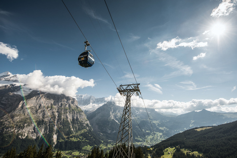 Grindelwald Gondelfahrt zum Berg FirstGondelfahrt