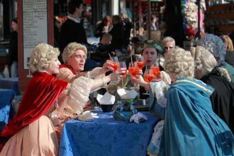 Venetian Style Carnival Pub Crawl