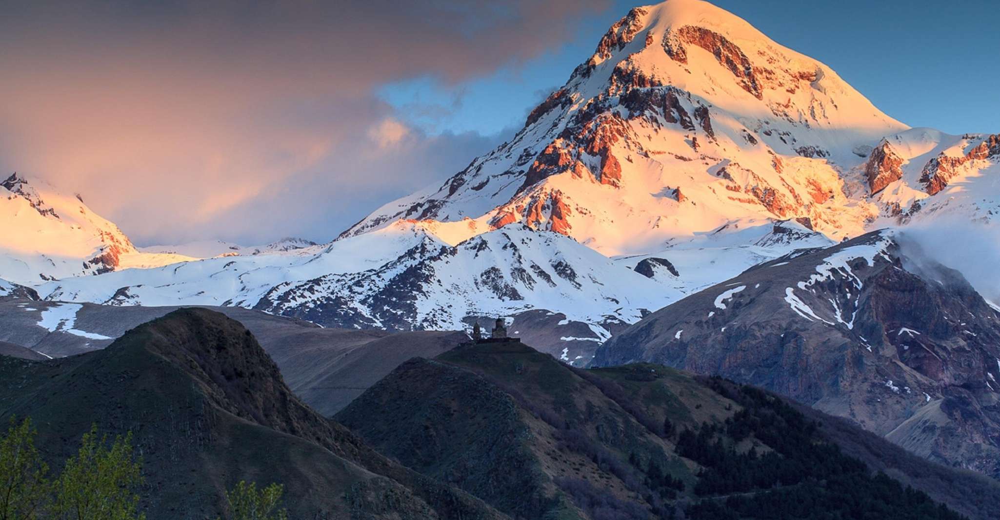 Desde Tbilisi, Tour Cultural de las Montañas Ananuri-Kazbegi - Hizvo