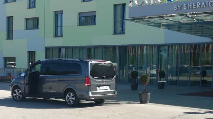 transfer from ljubljana city to ljubljana airport