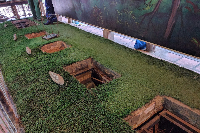 Haven van Nha Rong: Cu Chi-tunnels en hoogtepunten van Ho Chi Minh-stad