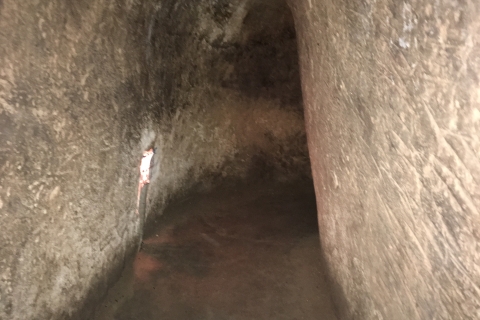 Haven van Nha Rong: rondleiding Cu Chi-tunnels en museum over oorlogsrestenHaven van Nha Rong: Cu Chi-tunnels en museumtour - havendienst