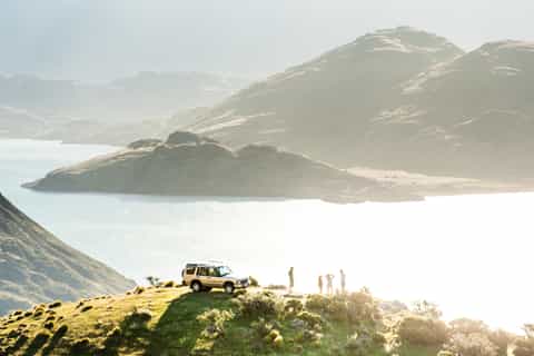 Wanaka: Mount Burke 4x4 Explorer and Boat Tour