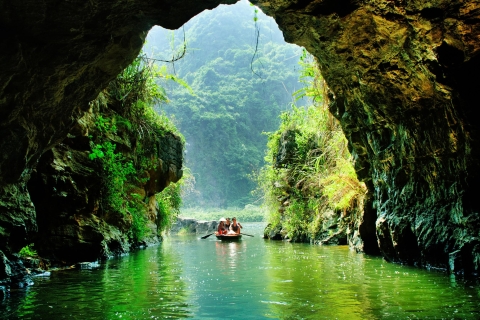 Z Hanoi: Bái Đính, Tràng An i jaskinie Mua w 1 dzieńCałodniowa wycieczka do Bái Đính, Tràng An i jaskiń Mua