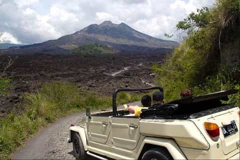 Mount Batur: Private Volkswagen Jeep Volcano Safari