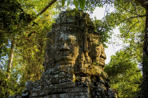 Angkor Wat: Tour mit Vintage Jeep und Fahrer
