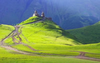 Tour privada de Ananuri, Gudauri y Kazbegi - Housity