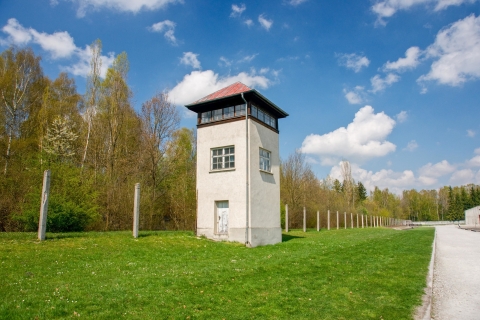 Desde Múnich: tour de un día al sitio conmemorativo de DachauTour privado en ingles