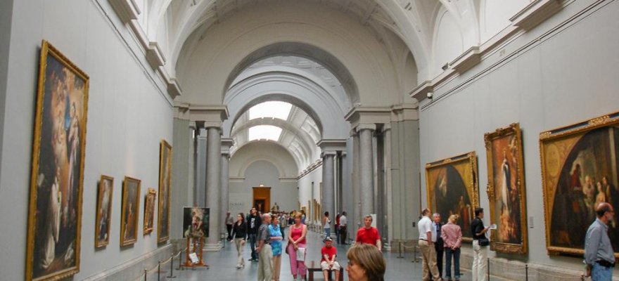 Museum tickets & exhibitions