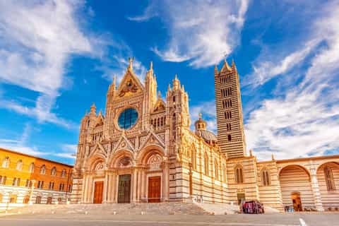 From Florence: Day Trip Pisa, Siena & San Gimignano w/Lunch