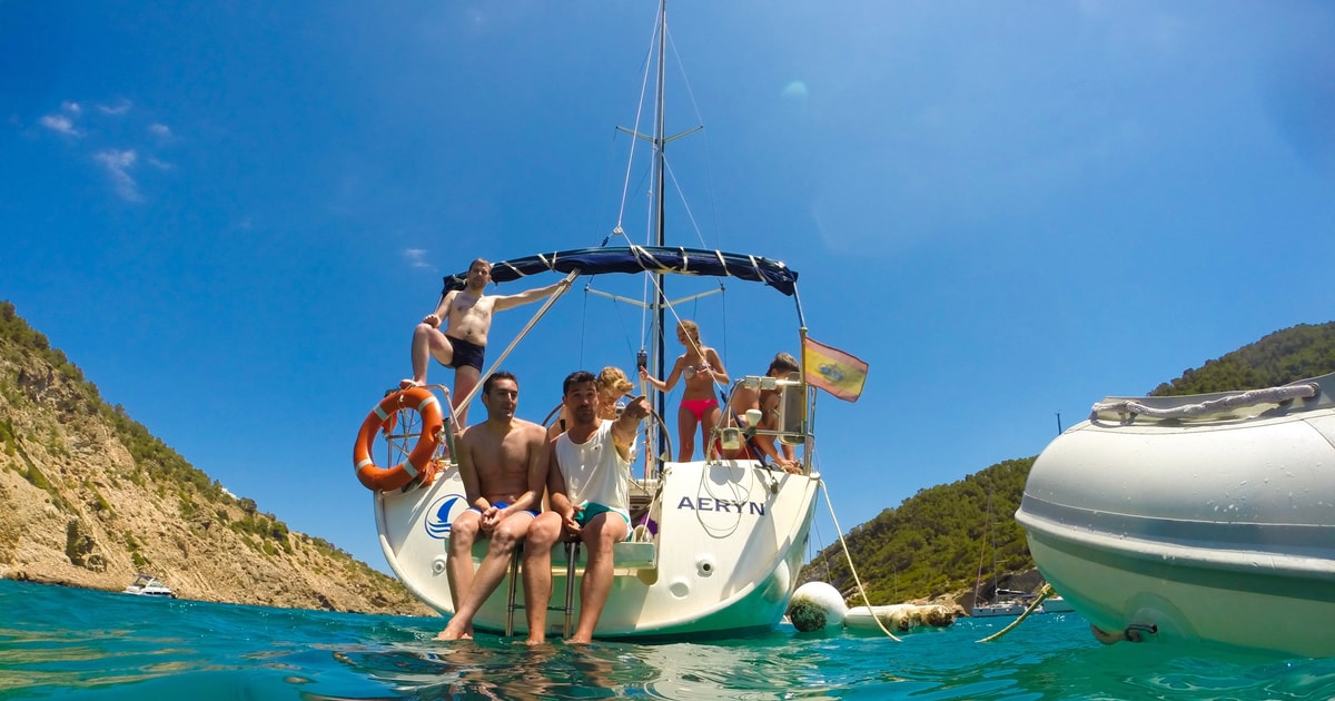 Barcelone : croisière en voilier | GetYourGuide