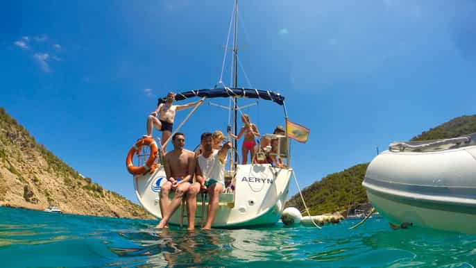 barcelona boat trip