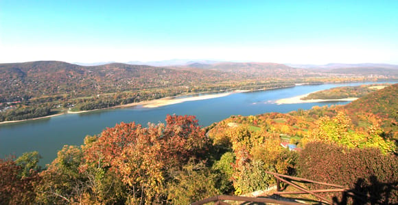 Von Budapest aus: Donauknie & Szentendre Tour mit Mittagessen