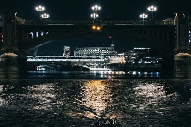 London Ghost Rivers London: Ghost Walk and Spooky River Thames Boat Ride | GetYourGuide