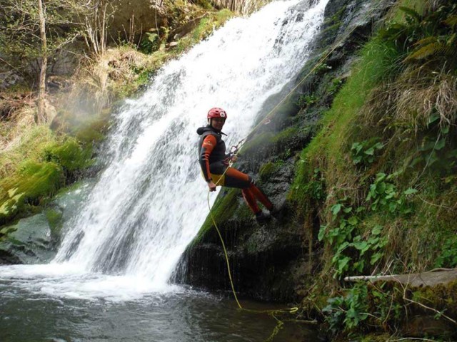 Visit Vega de Pas Canyoning in the Ajan and Yera Rivers in Cantabria