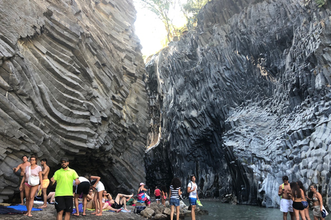 Ab Taormina: Ätna-, Wein- & Alcantara Canyons Tour