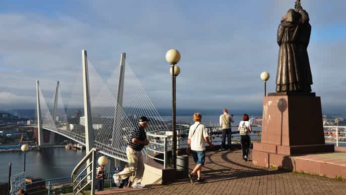 vladivostok walking sightseeing tour