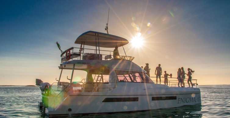Cape Town Sunset Champagne Cruise and 3 Course Dinner
