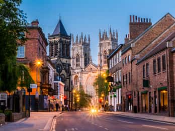 From Edinburgh: 5 Day Best of Northern England Tour