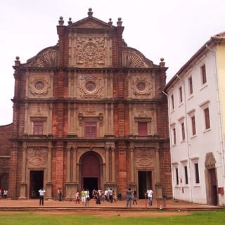 Goa in 1 Day Tour with Churches,Temples,Spice Farm Tour