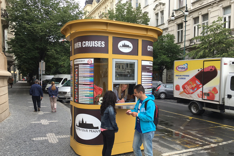 Prag: Tour zu Fuß, per Bus und Boot