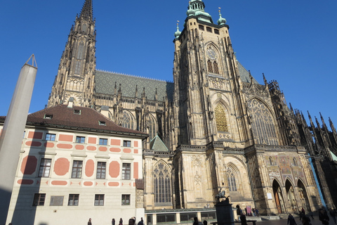 Prag: Tour zu Fuß, per Bus und Boot